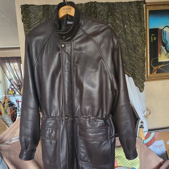 Danier soft leather dress coat lots of pockets full zipper Thinsulate Lining - Picture 9 of 11